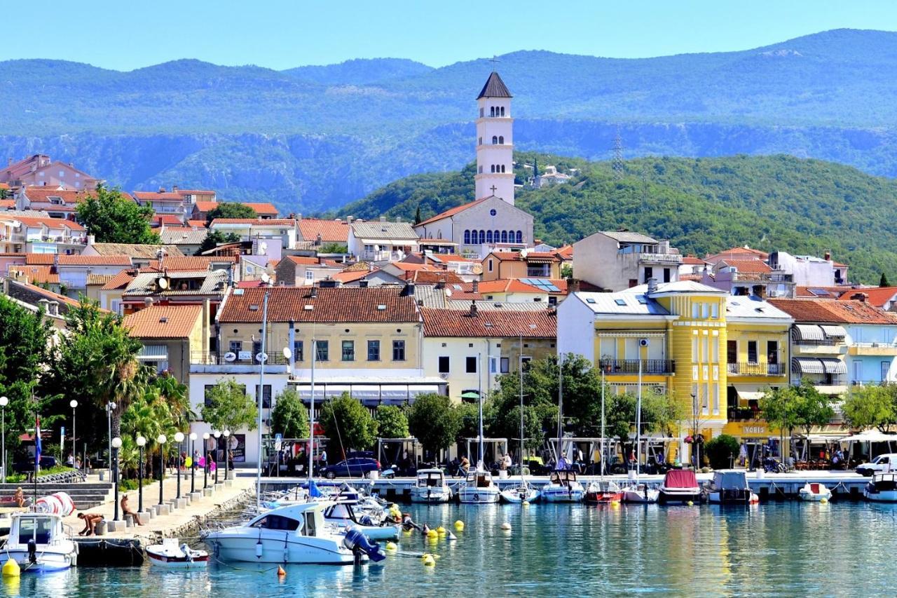 Apartments With A Parking Space Crikvenica - 11307 エクステリア 写真
