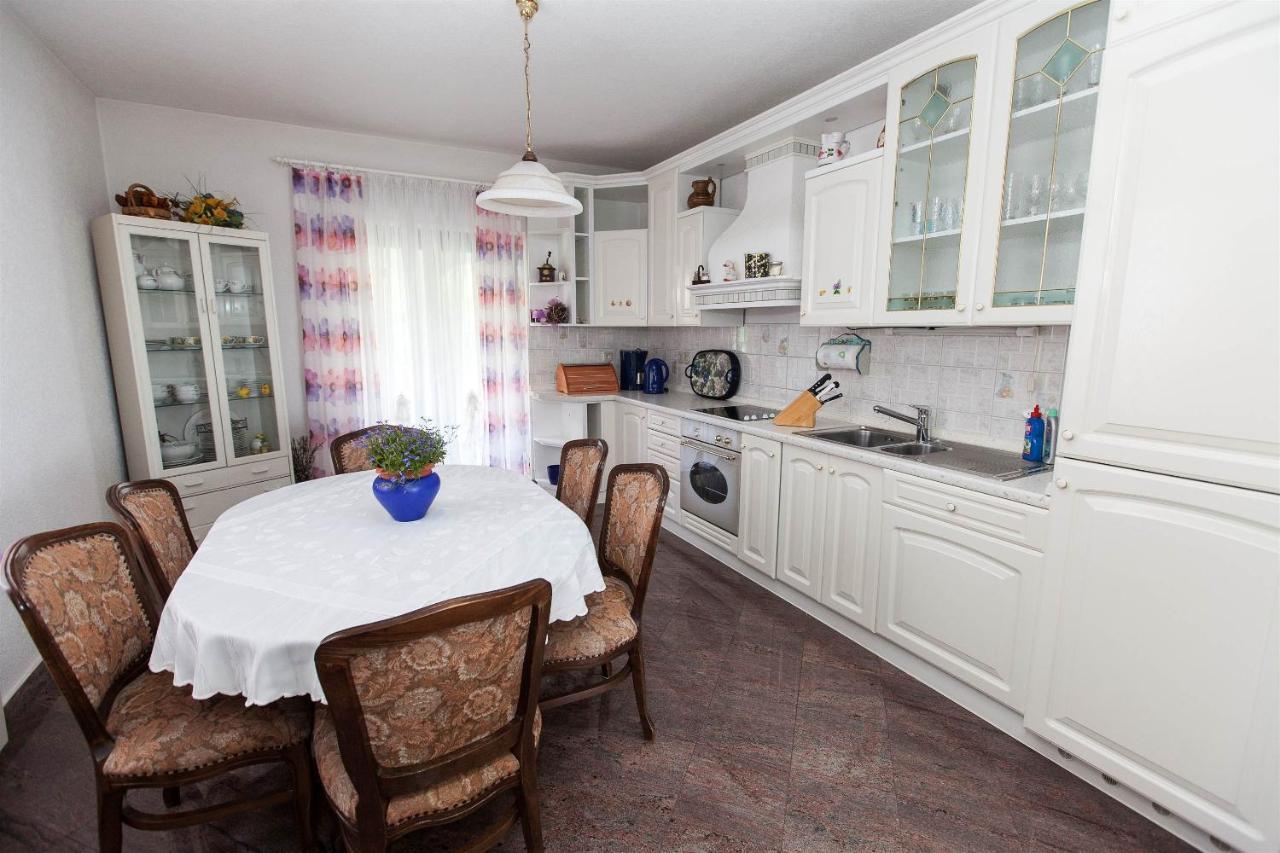 Apartments With A Parking Space Crikvenica - 11307 エクステリア 写真